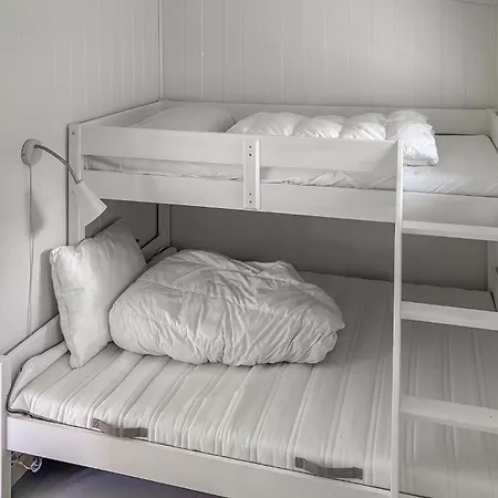 Feriehus 1 Bedroom Awesome In Vik I Sogn *
